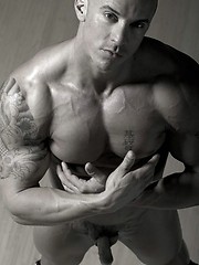 Manifest muscle guys