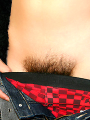 Cute Japanese Boy Jerks Off During Spring Break