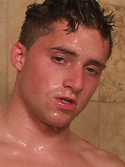 Pretty jock shows his love-tool