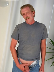 Straight mature man relaxing and jerking off