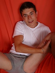 Muscled czech jock showing fat cock