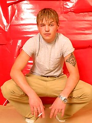 Badass twink gets all naked and shows some skin