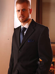 LoganStevensandRobertVanDamme.zip