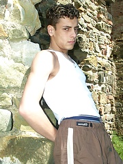 European twink posing and jacking off outdoors