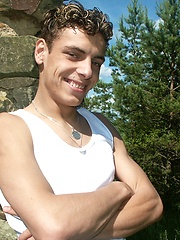 European twink posing and jacking off outdoors