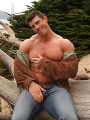 Outdoor session of hot gay star Zeb