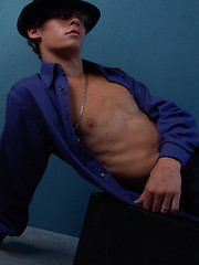 The hottest scene of jerking redhead boy