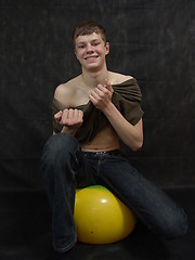 Basi - wanking naked smooth twink