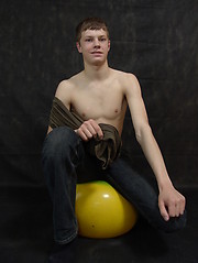 Basi - wanking naked smooth twink