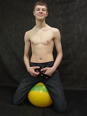 Basi - wanking naked smooth twink