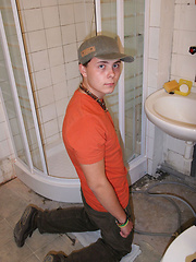 Well-hung hottie needs to unleash his load on someone