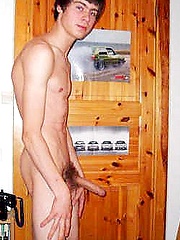 Amateur gay bears shake the big stuffs