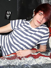 Cute emo boy Rhys Casey jerks off