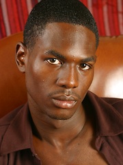 Ebony guy shows huge dick