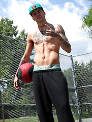 Simon Archer Takes a Long Shot