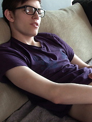 Twink boy Damien Day solo masturbation