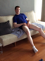 DANNY HUNTER - BIGGER THAN MOST