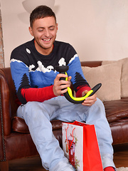 Wanking With Sexy Riley