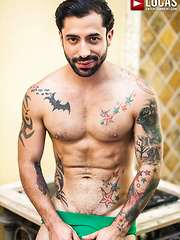 Jimmie Slater And Nick Cross Share Their Raw Cocks