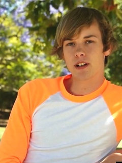 gay model Anderson Lovell